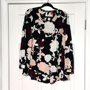 Vince Camuto Women's Blouse Size Large